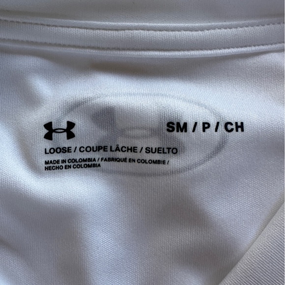 Under Armour White V-Neck Loose Fit Performance Shirt - Picture 5 of 5